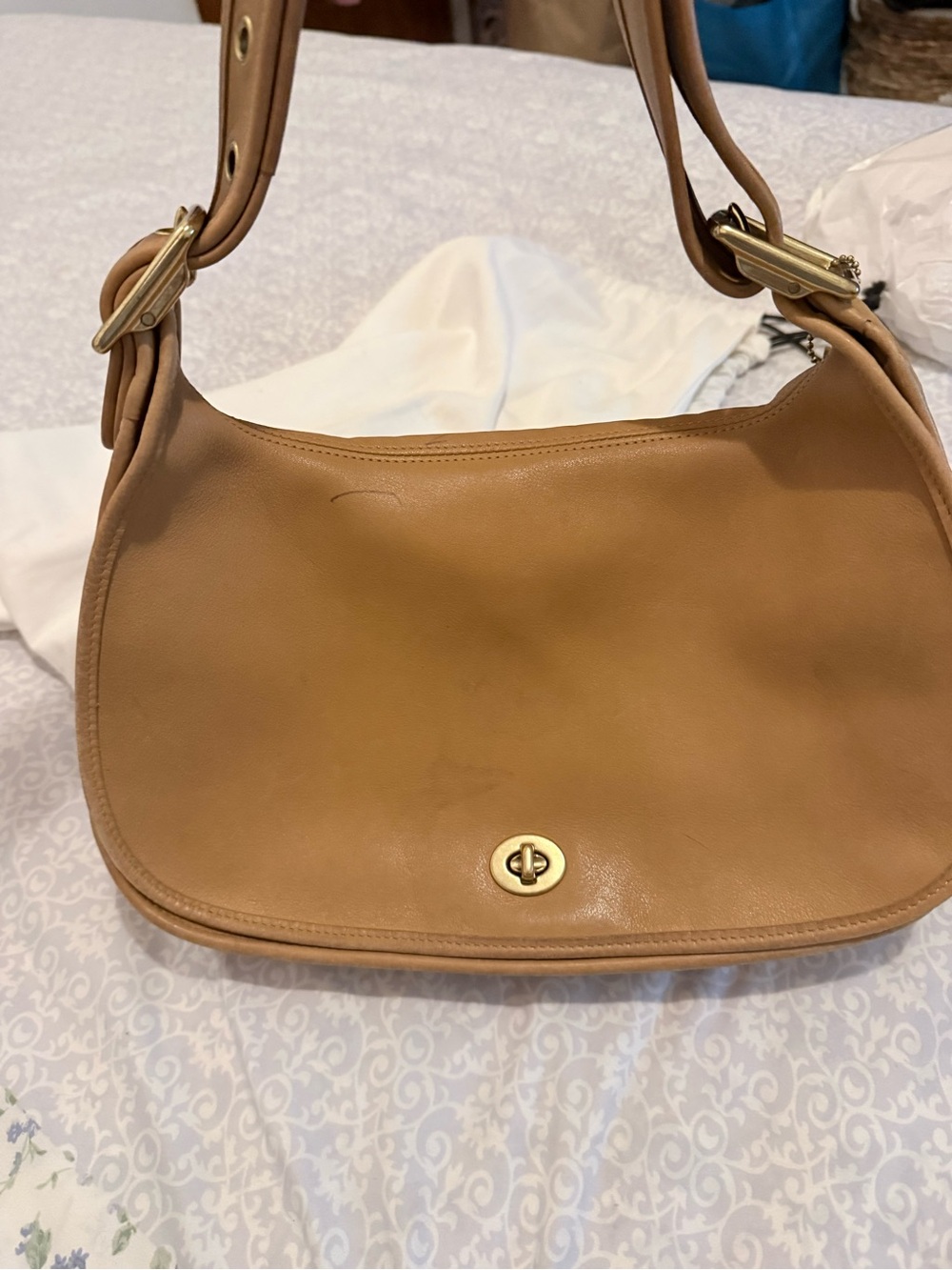 Coach Tan Leather Hobo Bag with original hangtag (1998 series)